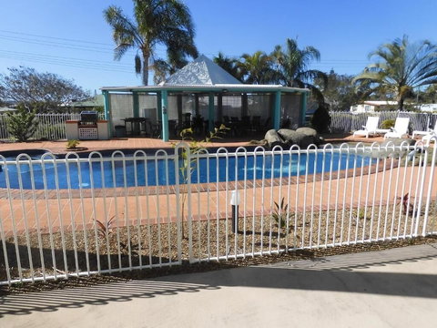 Reef Adventureland Motor Inn - Tourism Caloundra 5