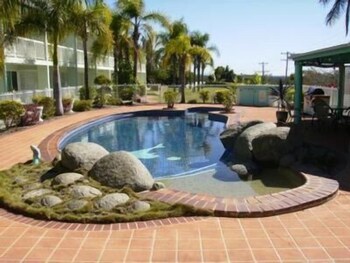 Reef Adventureland Motor Inn - Tourism Caloundra 4