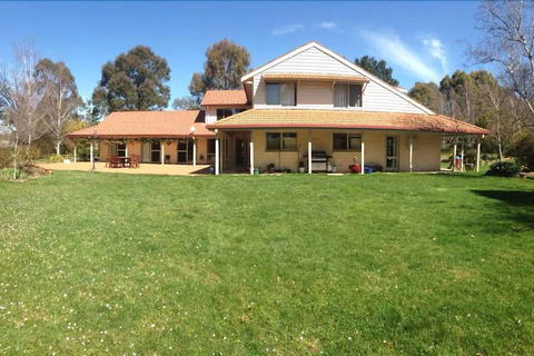 Ophir Gold Bed & Breakfast - Tourism Caloundra 3