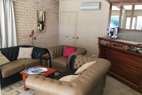 Ophir Gold Bed & Breakfast - Tourism Caloundra 4