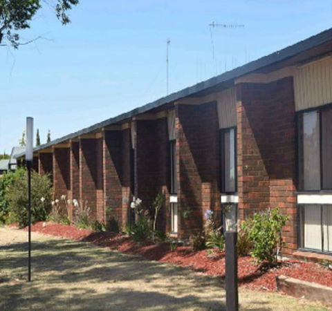 Riviana Motel - Tourism Caloundra 4