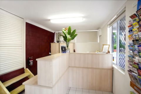 Nambour Lodge Motel - Tourism Caloundra 3