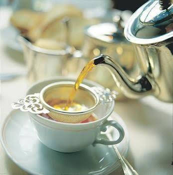 Cromwell House - Tourism Caloundra 1