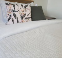 Roydons Motor INN - Tourism Caloundra