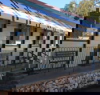 Peak Hill Golden Peak Budget Motel - Tourism Caloundra