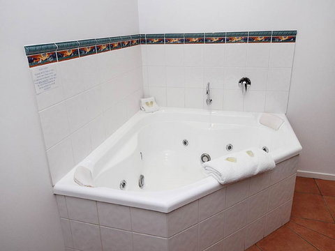 Browns Plains Motor Inn - Tourism Caloundra 2