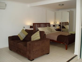 Hillcrest Guest House Cooktown - Tourism Caloundra 6