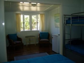 Hillcrest Guest House Cooktown - Tourism Caloundra 4