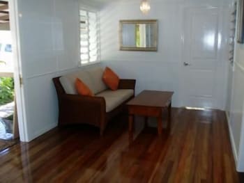 Hillcrest Guest House Cooktown - Tourism Caloundra 0