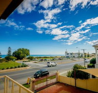 Esplanade Apartments at West Beach - Tourism Caloundra