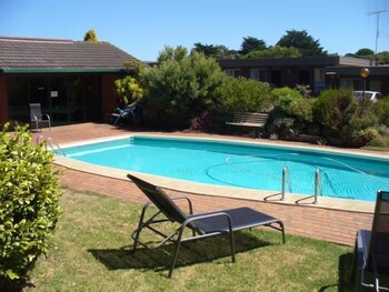 Motel Warrnambool - Tourism Caloundra 4