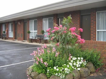 Motel Warrnambool - Tourism Caloundra 0