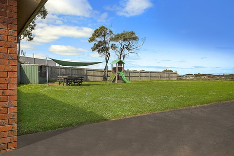 Motel Warrnambool - Tourism Caloundra 3