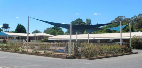 Tooleybuc Motel - Tourism Caloundra 4
