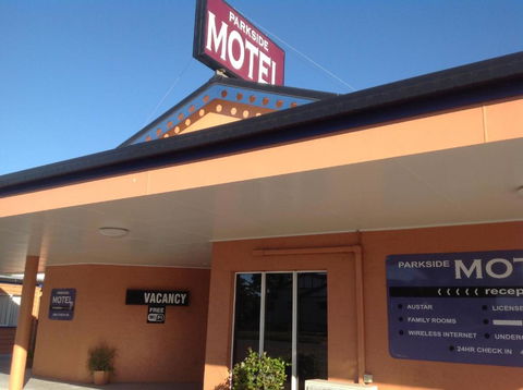 Parkside Motel - Tourism Caloundra 6