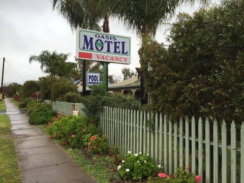 Oasis Motel Peak Hill - Tourism Caloundra 6