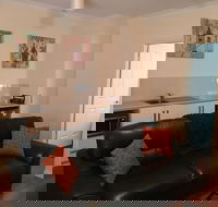 Hahndorf Oak Tree Cottages - Tourism Caloundra