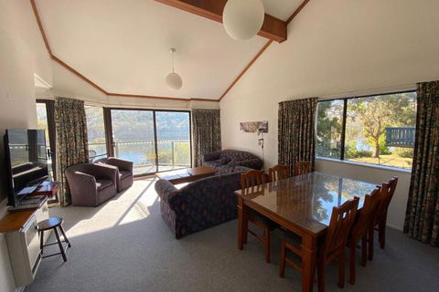 Banksia 1 - Tourism Caloundra 7