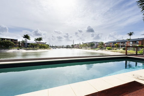 Saltwater Villas - Tourism Caloundra 5