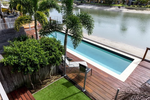 Saltwater Villas - Tourism Caloundra 0