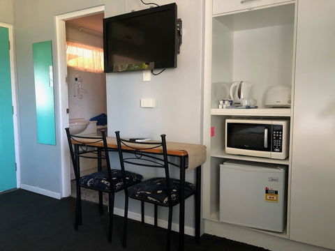 Plantation Retro Motel Tyndale - Tourism Caloundra 5