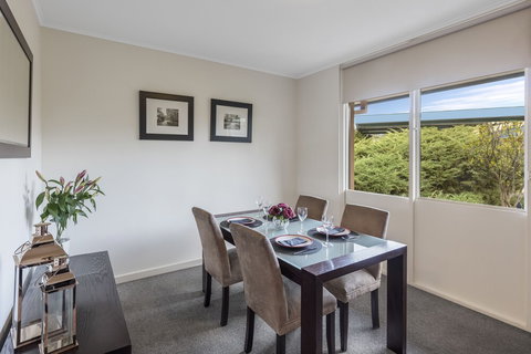 Dorset Gardens Hotel - Tourism Caloundra 3