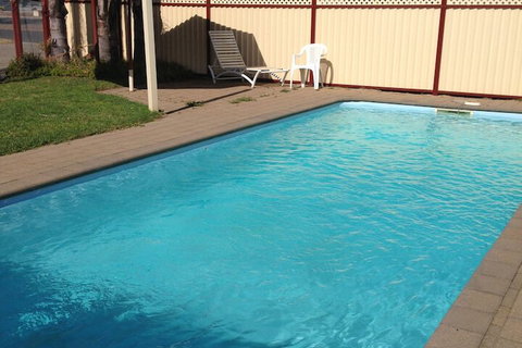 Centretown Motel Nagambie - Tourism Caloundra 3