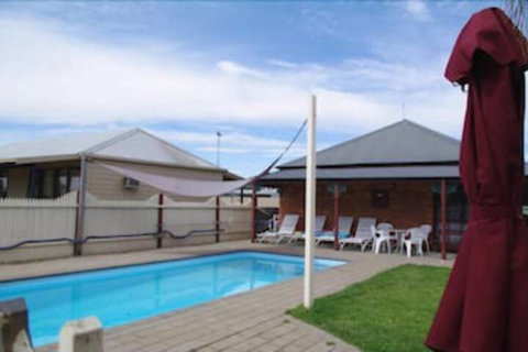 Centretown Motel Nagambie - Tourism Caloundra 5