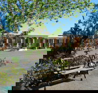 Colonial Motor Lodge Scone - Tourism Caloundra