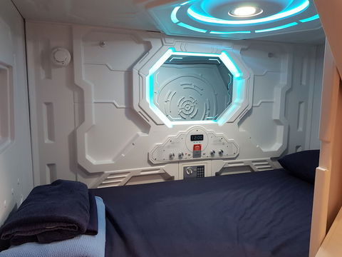Brisbane Backpackers Resort - Hostel - Tourism Caloundra 3