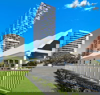 Palmerston Tower Holiday Apartments - Tourism Caloundra