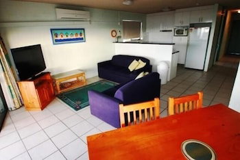 Tindarra - Tourism Caloundra 5