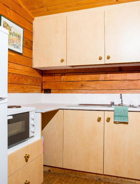 Snowy River Cabins - Tourism Caloundra 6