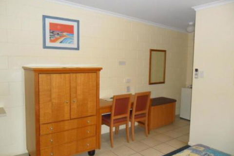 Nanango Antler Motel - Tourism Caloundra 0