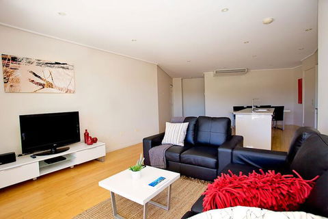 Loka Santi - Tourism Caloundra 3