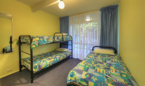 BIG4 Bungalow Park On Burrill Lake - Tourism Caloundra 5