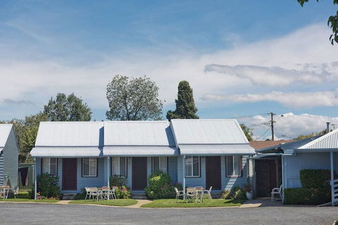 Canberra Ave Villas - Tourism Caloundra 1