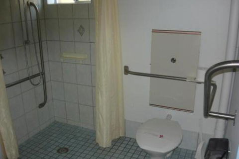 Bridge Motel - Tourism Caloundra 3