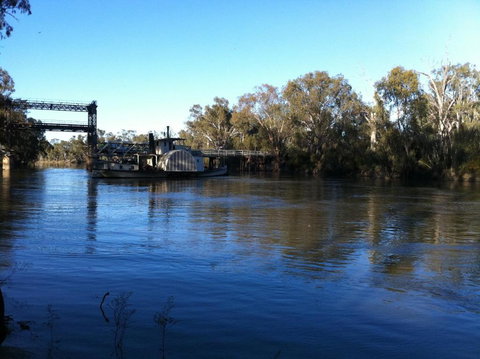 Tooleybuc Club Motor Inn - Tourism Caloundra 4