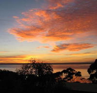 Cooinda Holiday Village - Tourism Caloundra