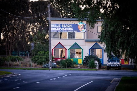 Bells Beach Backpackers - Tourism Caloundra 2