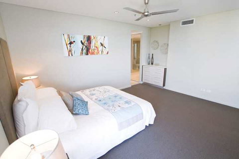 One30 Esplanade Serviced Apartments - Tourism Caloundra 3
