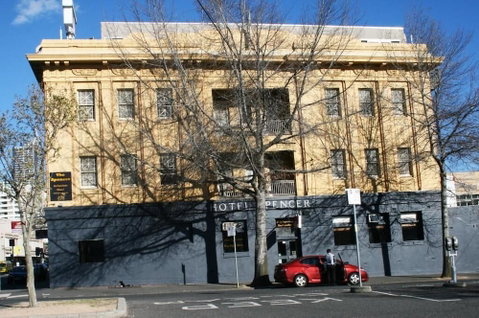 Nate's Place Backpackers Melbourne - Tourism Caloundra 0