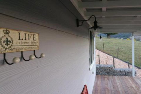 Towac Valley Cabins - Tourism Caloundra 4