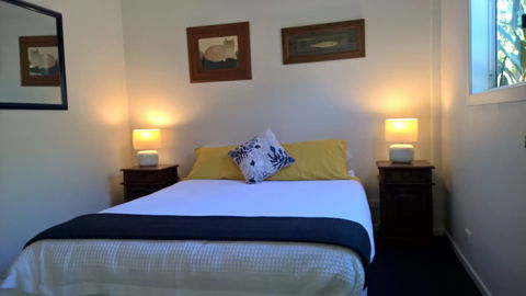 Magnetic Island Bed And Breakfast - Tourism Caloundra 3