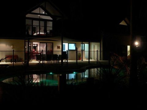 Salamander Bay Bed & Breakfast - Tourism Caloundra 1