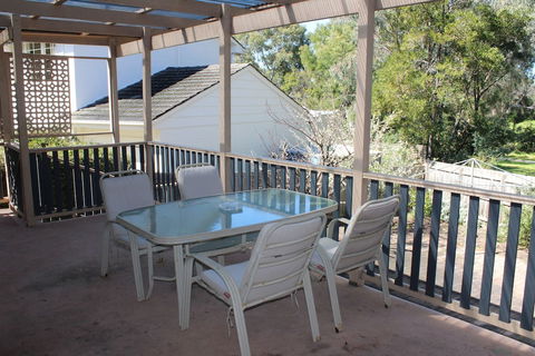 Australian Home Away At Doncaster Grange Park - Tourism Caloundra 3