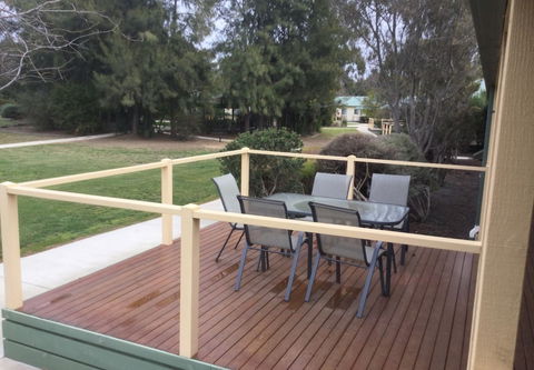 Winbi River Resort Holiday Rentals - Tourism Caloundra 5