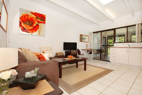 Mapleton Falls Accommodation - Tourism Caloundra 1