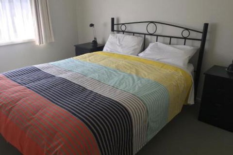 Apartments At Glen Isla - Tourism Caloundra 2